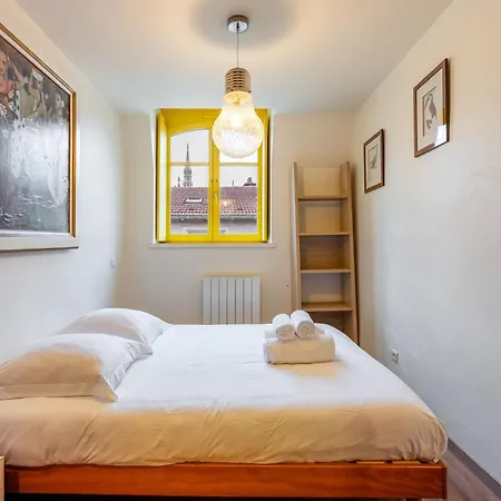 Apartamento Le Coquet De Saint-epvre - En Centre-ville *